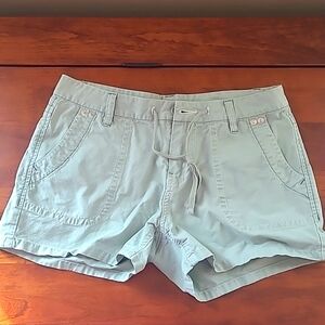 Union Bay 100% Cotton Green Khaki Shorts